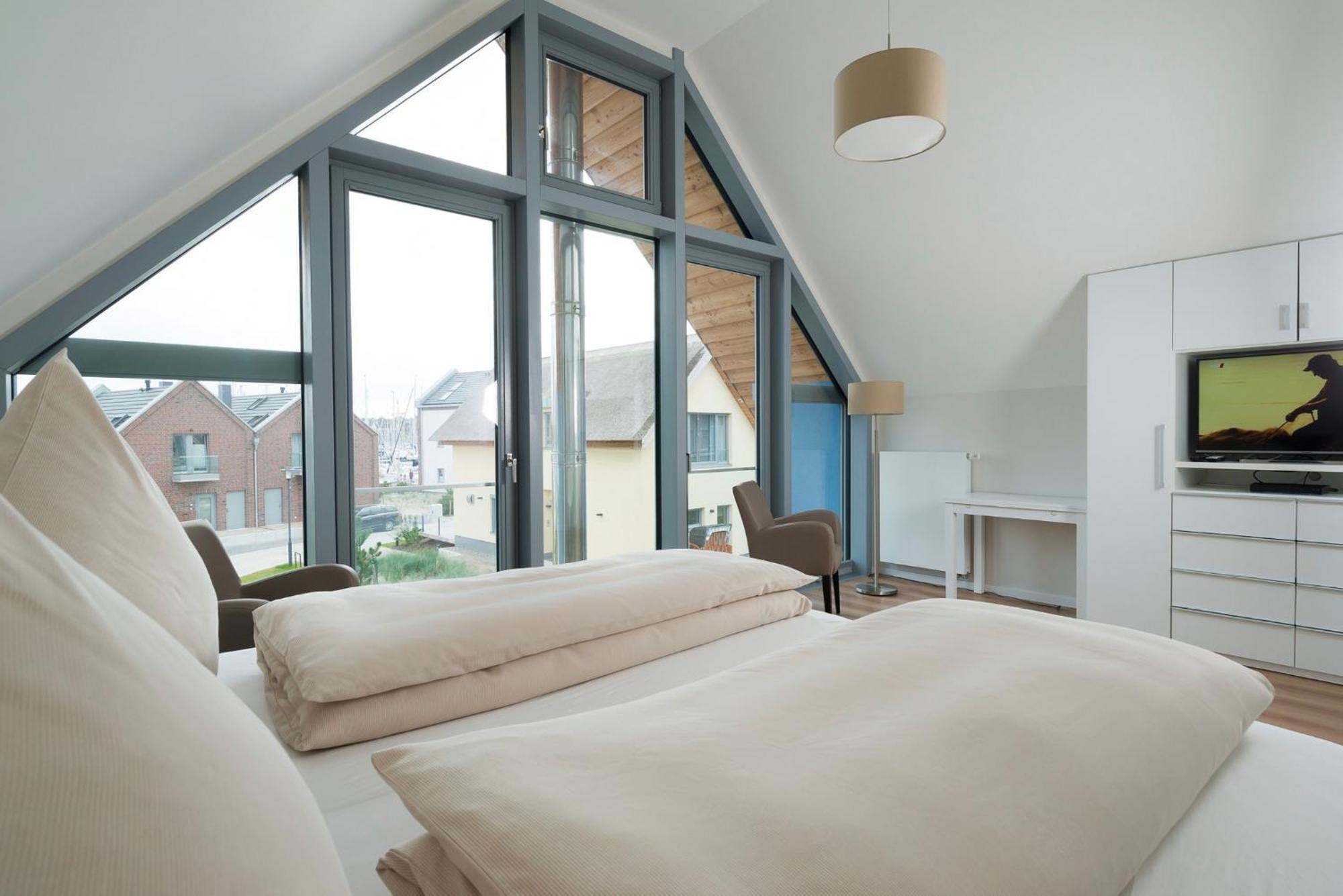 Ostsee - Reetdachhaus Nr 36 "Warder" Im Strand Resort Гайлігенгафен Екстер'єр фото